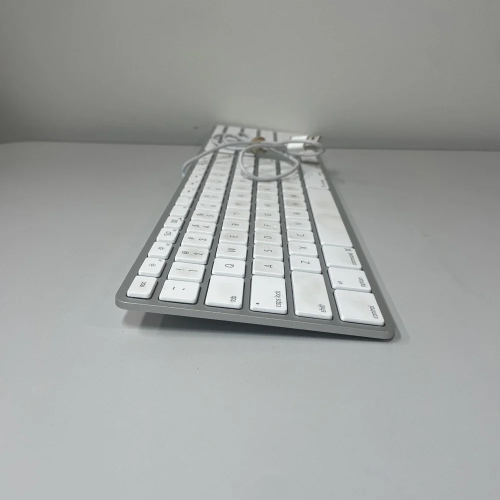 Genuine Apple USB‎ Wired Keyboard A1243 with 10 Key for iMac, Mac Mini, Mac Pro
